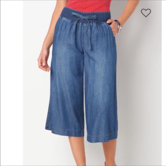 Christopher & Banks Pants - Smocked Waist Capris